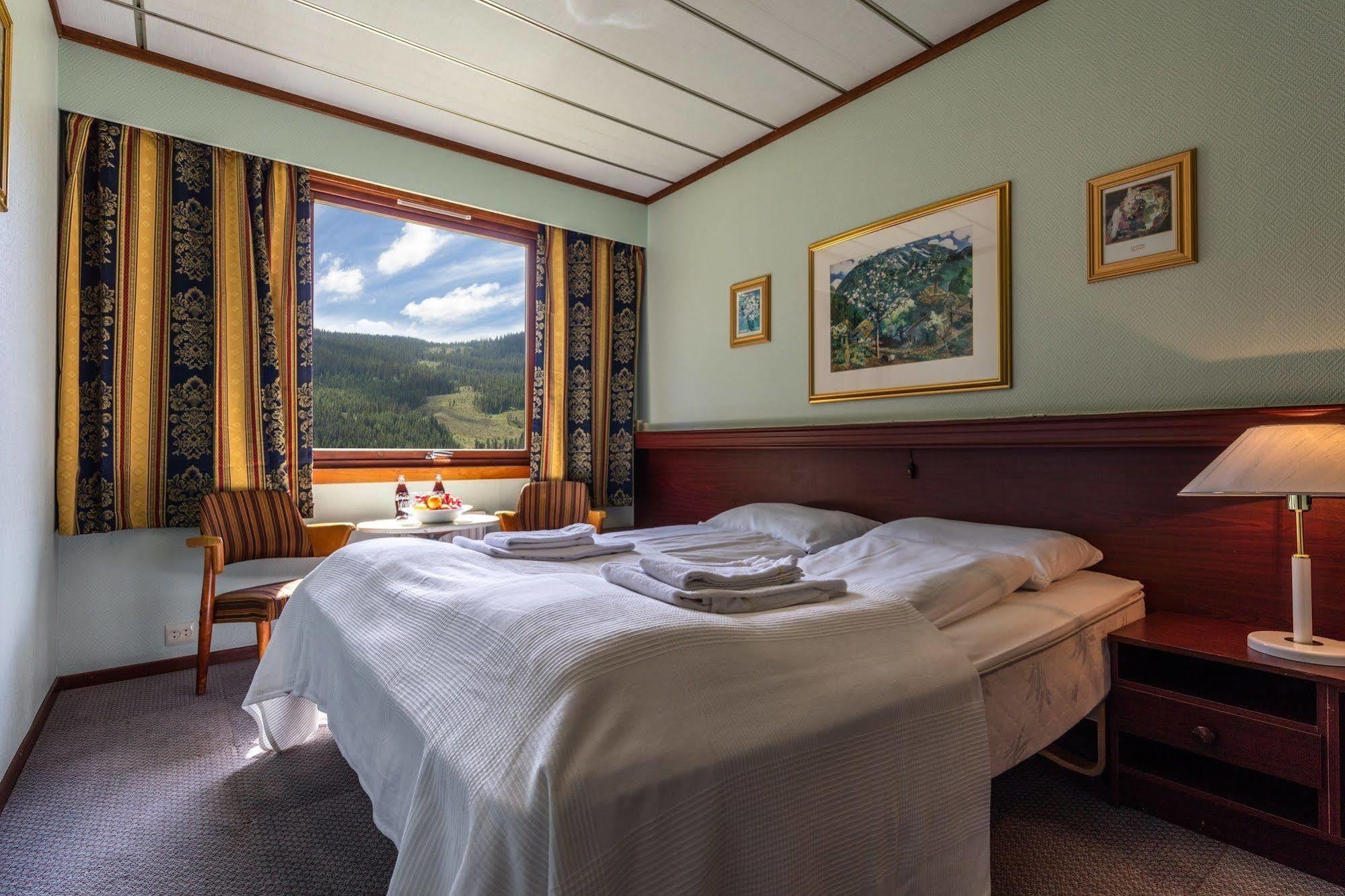 Valdres Hoyfjellshotell Steinsetbygdi Esterno foto